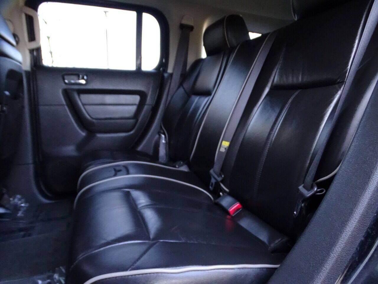 Used 2006 HUMMER H3 AWD/4WD image 53