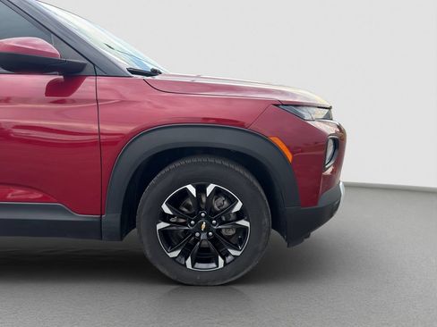 Used 2021 Chevrolet TrailBlazer LT FWD image 23