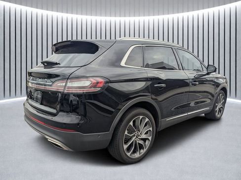 Certified 2022 Lincoln Nautilus Reserve w/ Equipment Group 201A image 3