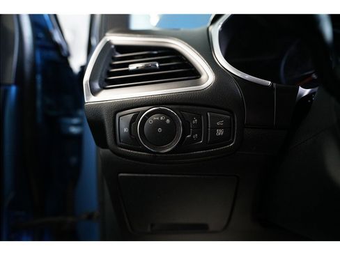 Used 2019 Ford Edge ST w/ Equipment Group 401A image 18