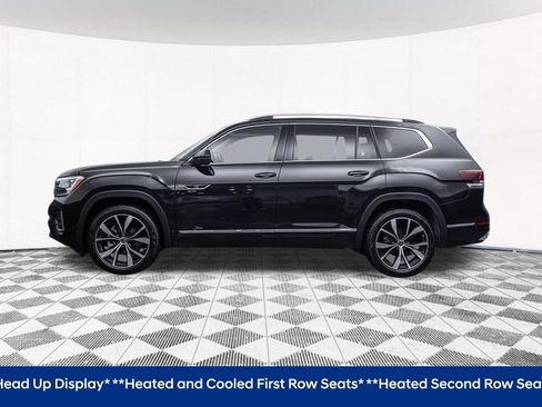 Certified 2025 Volkswagen Atlas SEL Premium R-Line image 8