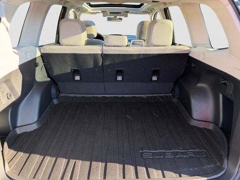 Used 2017 Subaru Forester 2.5i Limited image 5