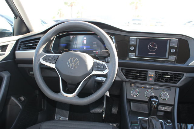 Used 2023 Volkswagen Jetta S FWD image 13