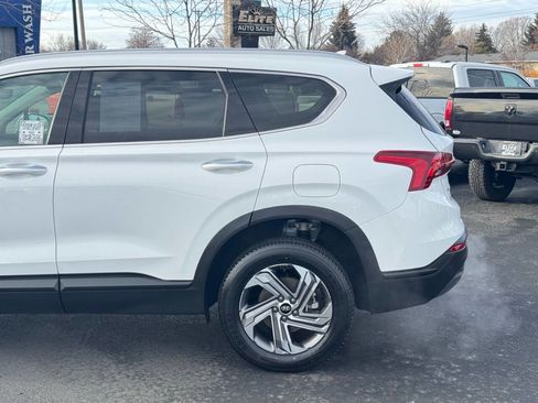 Used 2023 Hyundai Santa Fe SEL image 11