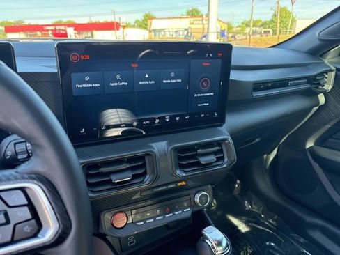 Certified 2024 Ford Mustang Coupe image 17