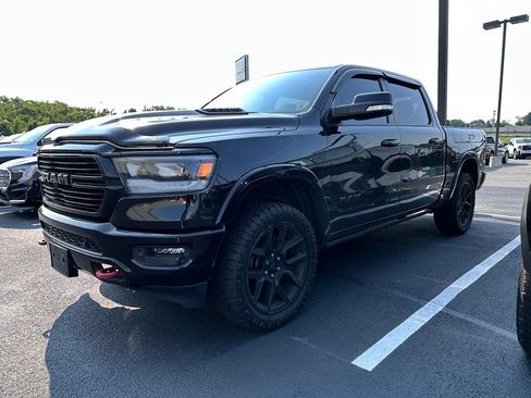 Used 2021 RAM 1500 Laramie AWD/4WD image 2