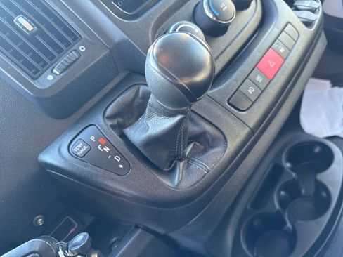 Used 2021 RAM ProMaster 2500 w/ Convenience Group FWD image 25