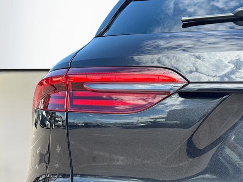 Certified 2024 Maserati Grecale Trofeo image 10