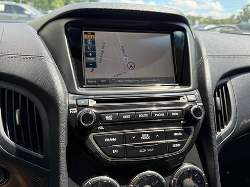 Used 2015 Hyundai Genesis 3.8 RWD image 34