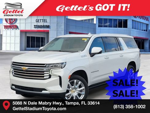 Used 2021 Chevrolet Suburban High Country image 1