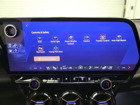 New 2025 Chevrolet Blazer EV RS image 13