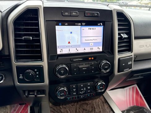 Used 2019 Ford F350 Lariat w/ Lariat Ultimate Package AWD/4WD image 18