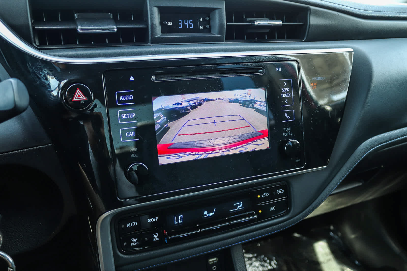 Used 2019 Toyota Corolla SE w/ Carpet Mat Package (TMS) FWD image 20