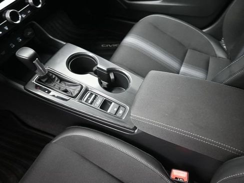 Used 2026 Honda Civic Sport image 31
