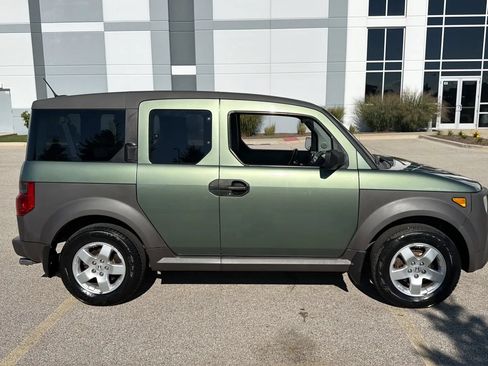 Used 2005 Honda Element EX image 4