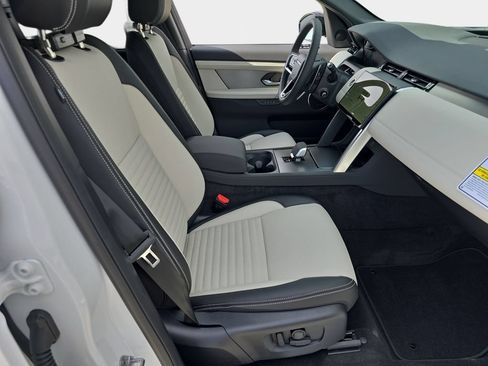 New 2026 Land Rover Discovery Sport Landmark AWD/4WD image 10