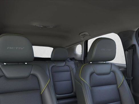 New 2026 Chevrolet Trax ACTIV w/ Driver Confidence Package image 24