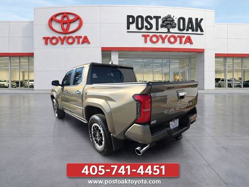Used 2026 Toyota Tacoma Limited AWD/4WD image 3