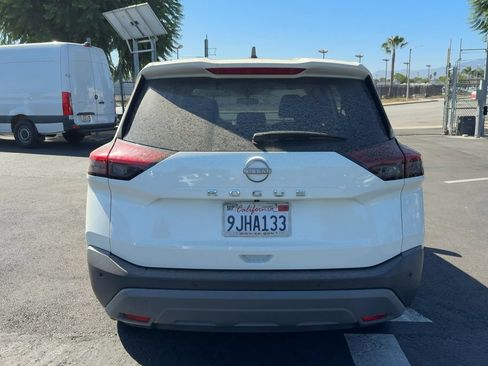 Used 2023 Nissan Rogue S FWD image 7