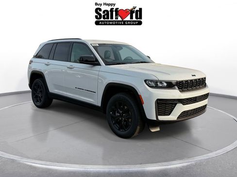 New 2026 Jeep Grand Cherokee 4WD image 11