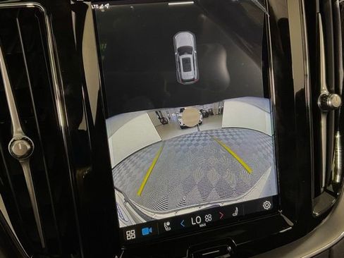 New 2025 Volvo XC60 B5 Core w/ Protection Package Premier image 15