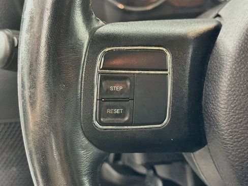 Used 2016 Jeep Wrangler Unlimited Sahara AWD/4WD image 11