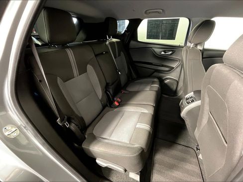 Used 2023 Chevrolet Blazer LT image 37
