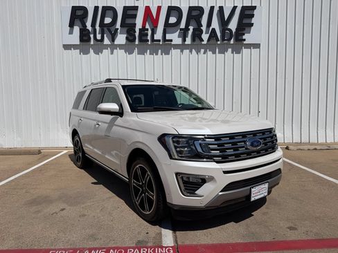 Used 2019 Ford Expedition Limited w/ Texas Edition Package RWD image 10