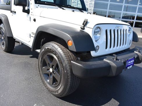 Used 2015 Jeep Wrangler Sport w/ Quick Order Package 24S AWD/4WD image 2