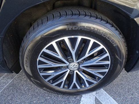 Used 2019 Volkswagen Jetta SE image 35