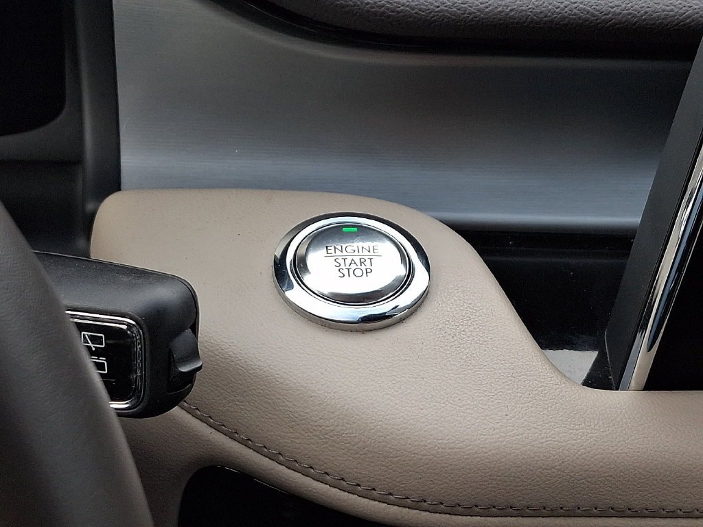 Certified 2023 Lincoln Aviator AWD w/ Premium Package image 25