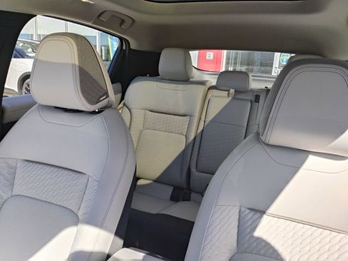 New 2026 Nissan Leaf Platinum+ w/ Cargo Package (Platinum+) image 14