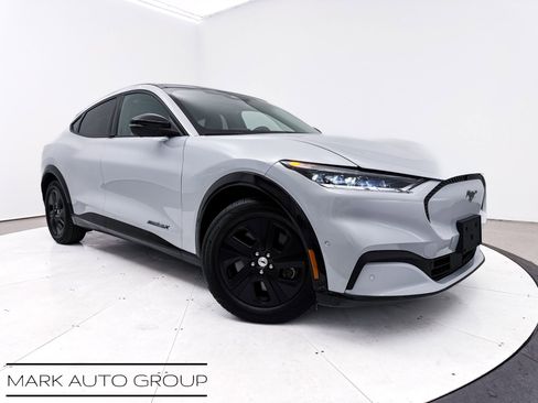 Used 2022 Ford Mustang Mach-E California Route 1 image 1