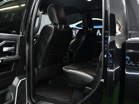 Used 2019 RAM 3500 Laramie w/ Black Appearance Package image 43