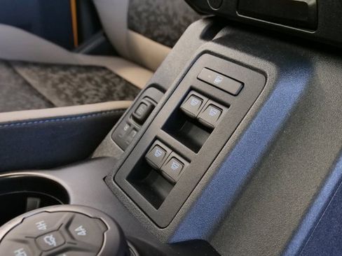 Used 2021 Ford Bronco Wildtrak image 23