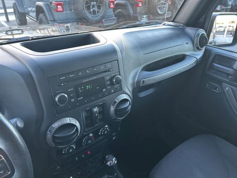 Used 2017 Jeep Wrangler Unlimited Sport w/ Quick Order Package 24S image 43