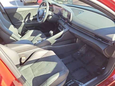 New 2025 Hyundai Elantra N image 17