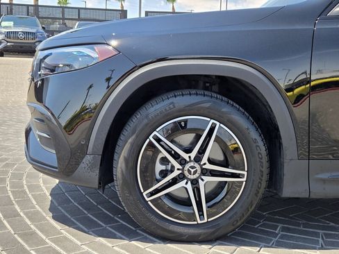 Certified 2023 Mercedes-Benz EQB 300 4MATIC image 12