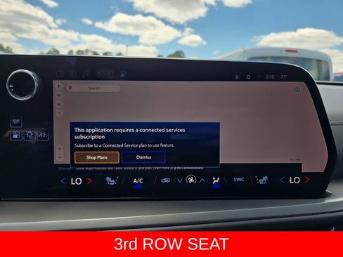 Used 2024 Chevrolet Traverse LT FWD image 23