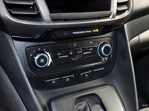 Used 2022 Ford Transit Connect XL image 15