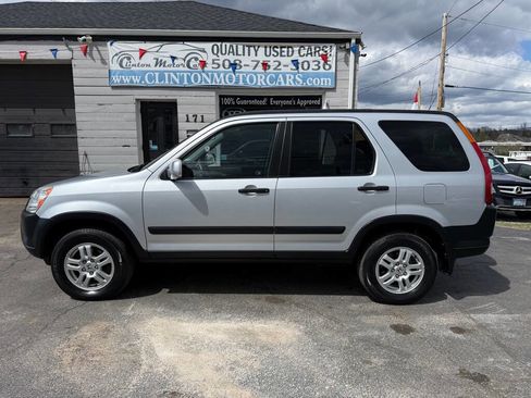 Used 2004 Honda CR-V EX image 2