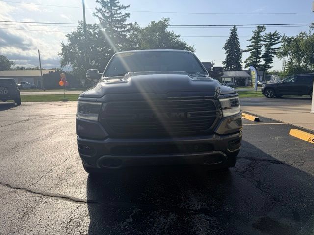 Used 2024 RAM 1500 Laramie AWD/4WD image 3
