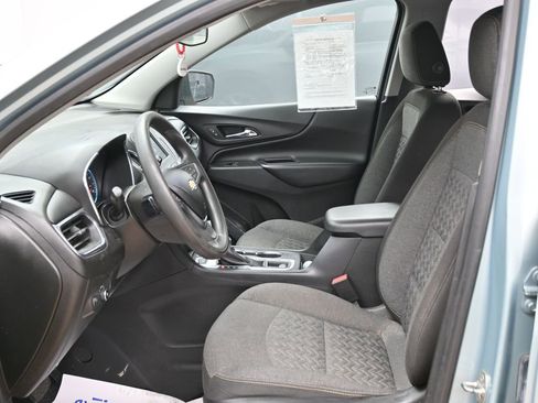 Used 2022 Chevrolet Equinox LT AWD/4WD image 16