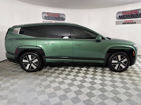 Used 2026 Hyundai Ioniq 9 SEL image 3