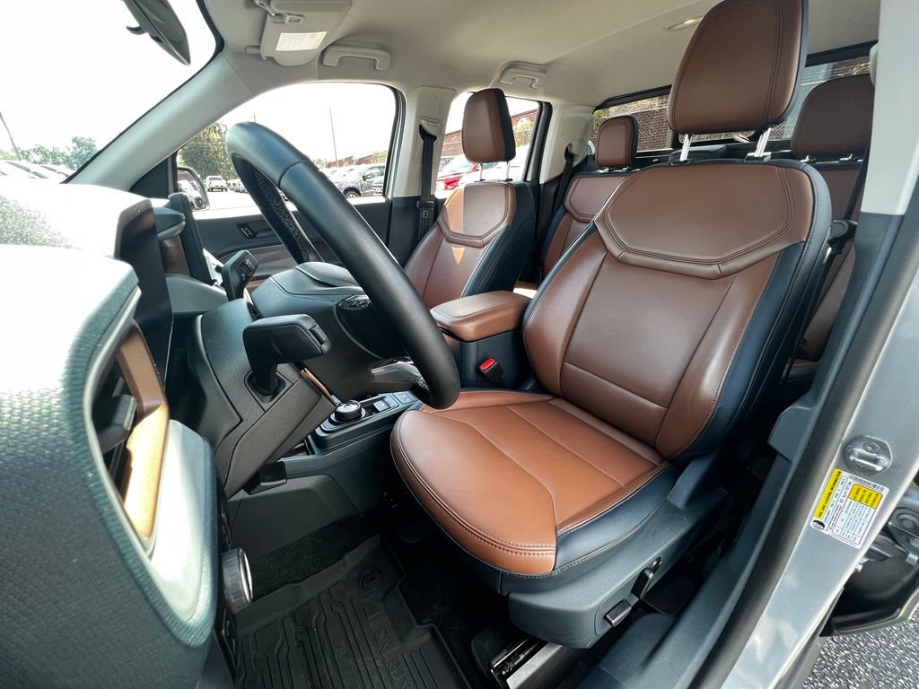 Used 2024 Ford Maverick Lariat FWD image 16