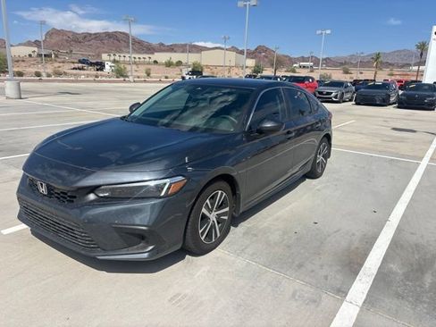 Used 2022 Honda Civic LX image 1