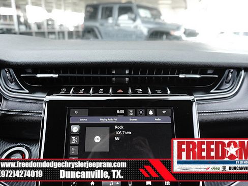Used 2023 Jeep Grand Cherokee L Laredo RWD image 24
