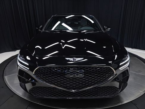 Used 2022 Genesis G70 3.3T w/ Sport Advanced Package AWD/4WD image 5