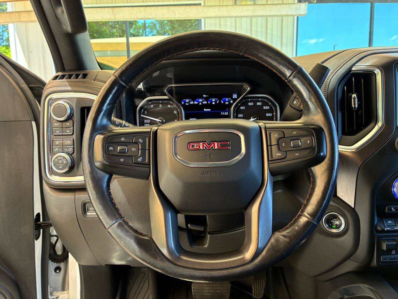 Used 2019 GMC Sierra 1500 AT4 w/ AT4 Premium Package AWD/4WD image 18