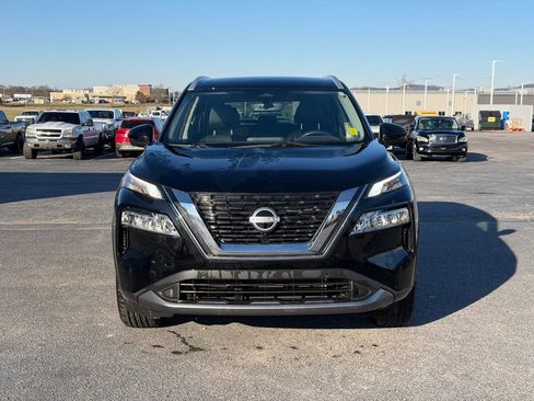 Used 2023 Nissan Rogue SL w/ SL Premium Package image 10